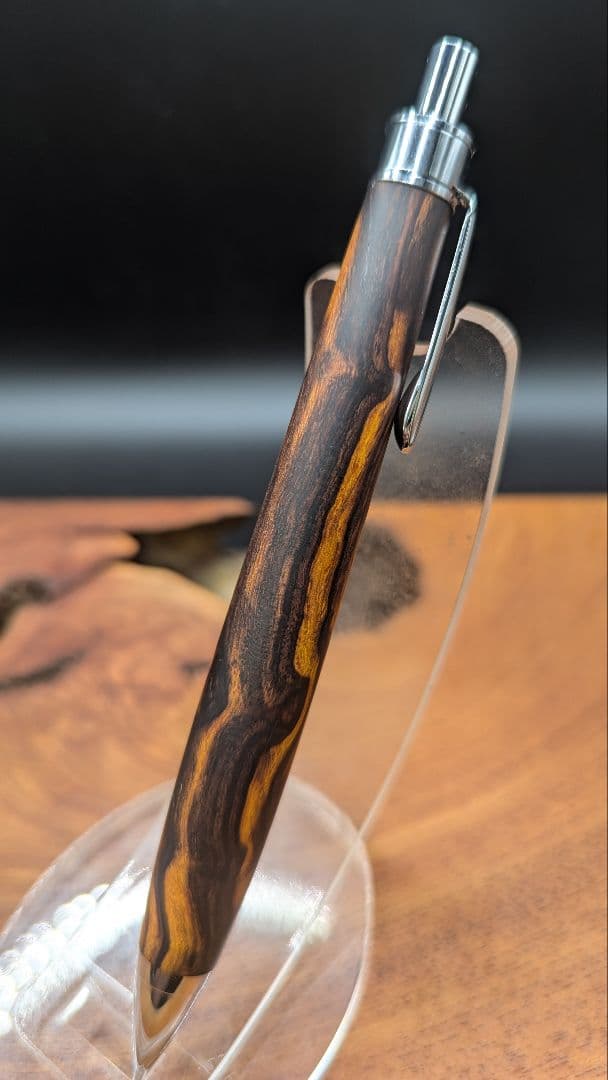 561特上　デザートアイアンウッド　瘤杢　木軸シャーペン　ボールペン