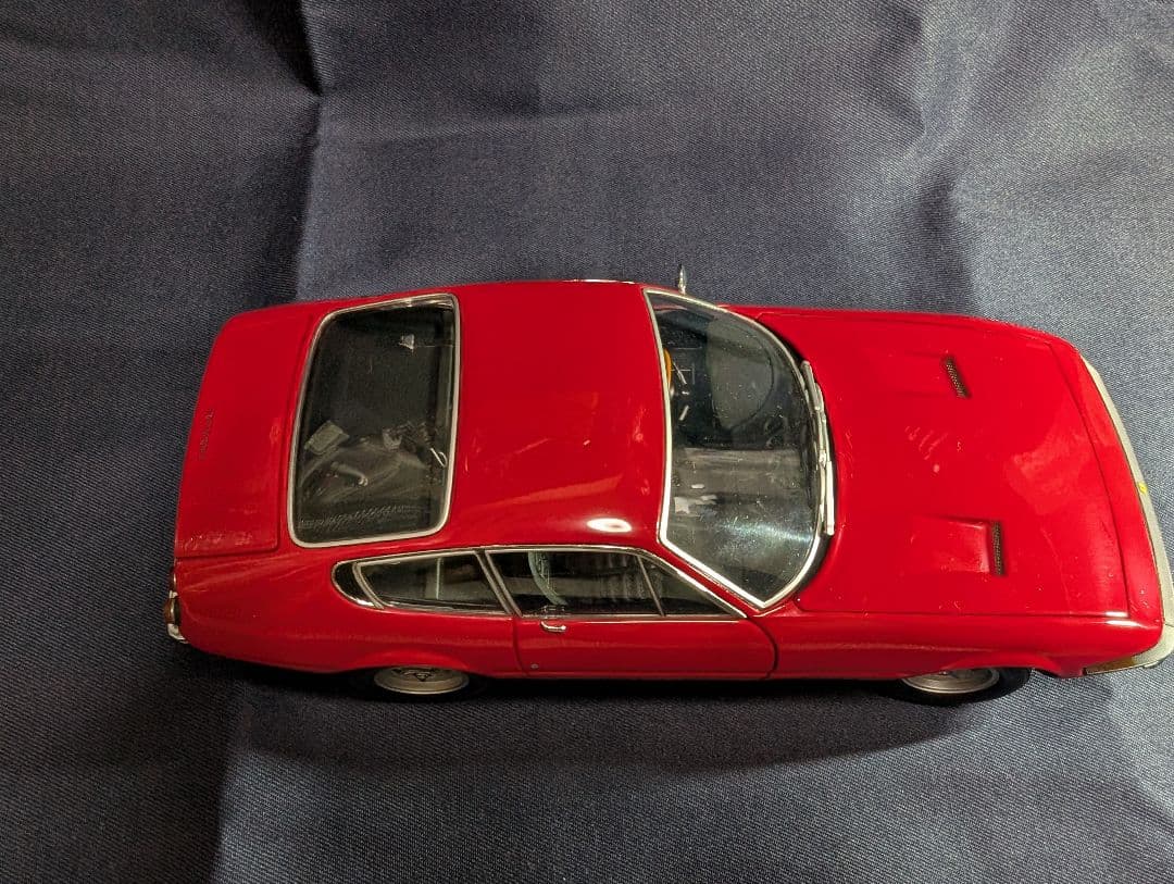 京商1/18Ferrari 365 GTB/4 赤 ミニカー