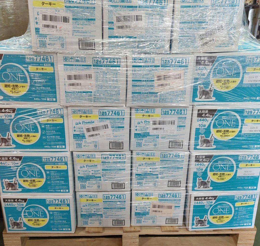 4箱ピュリナ ワン キャットフード ターキー 4.4kg賞味期限：2026.02