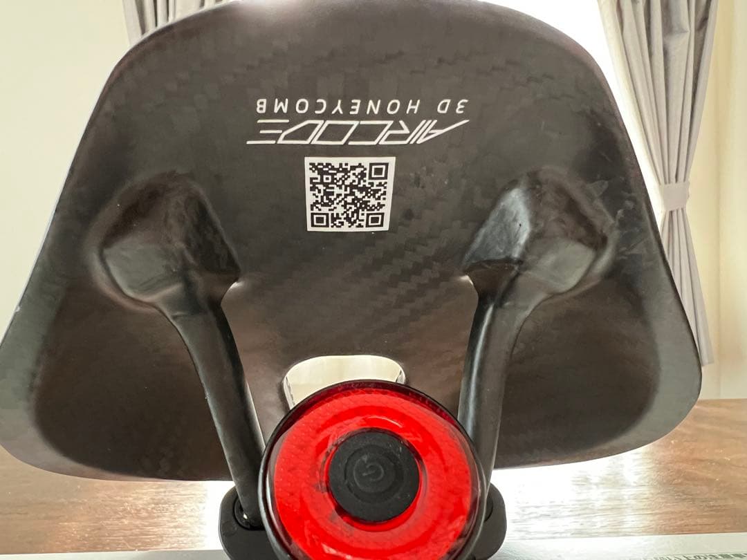 RYETカーボン3Dプリントサドル