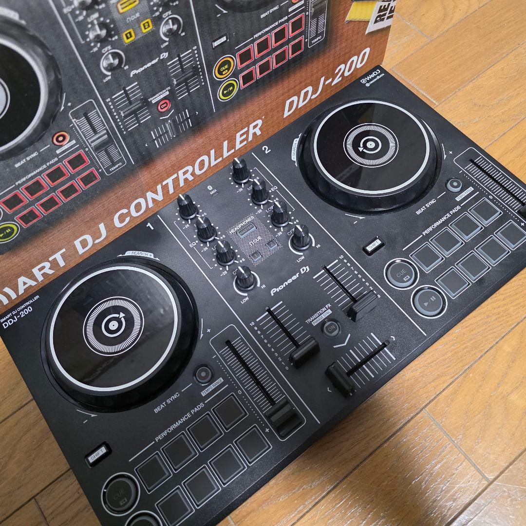 美品‼Pioneer DJ(パイオニア)DJコントローラー　DDJ-200