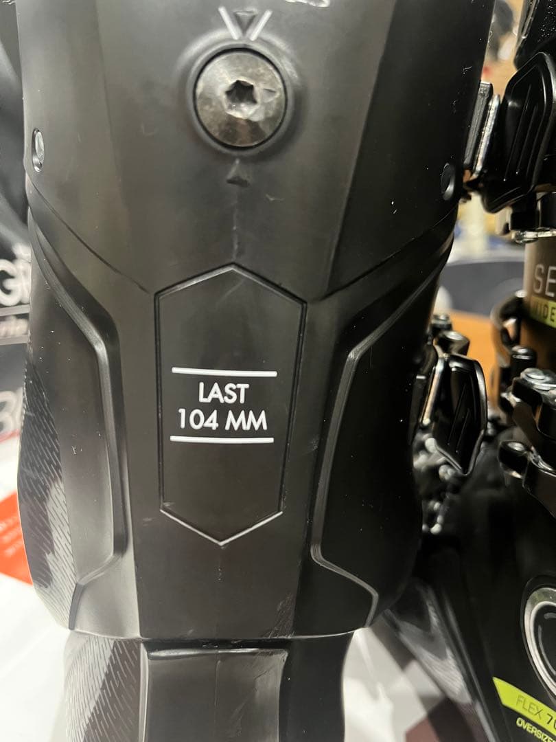 SALOMON サロモン　スキーブーツ セレクトクルーズ　２７センチ　幅　広い