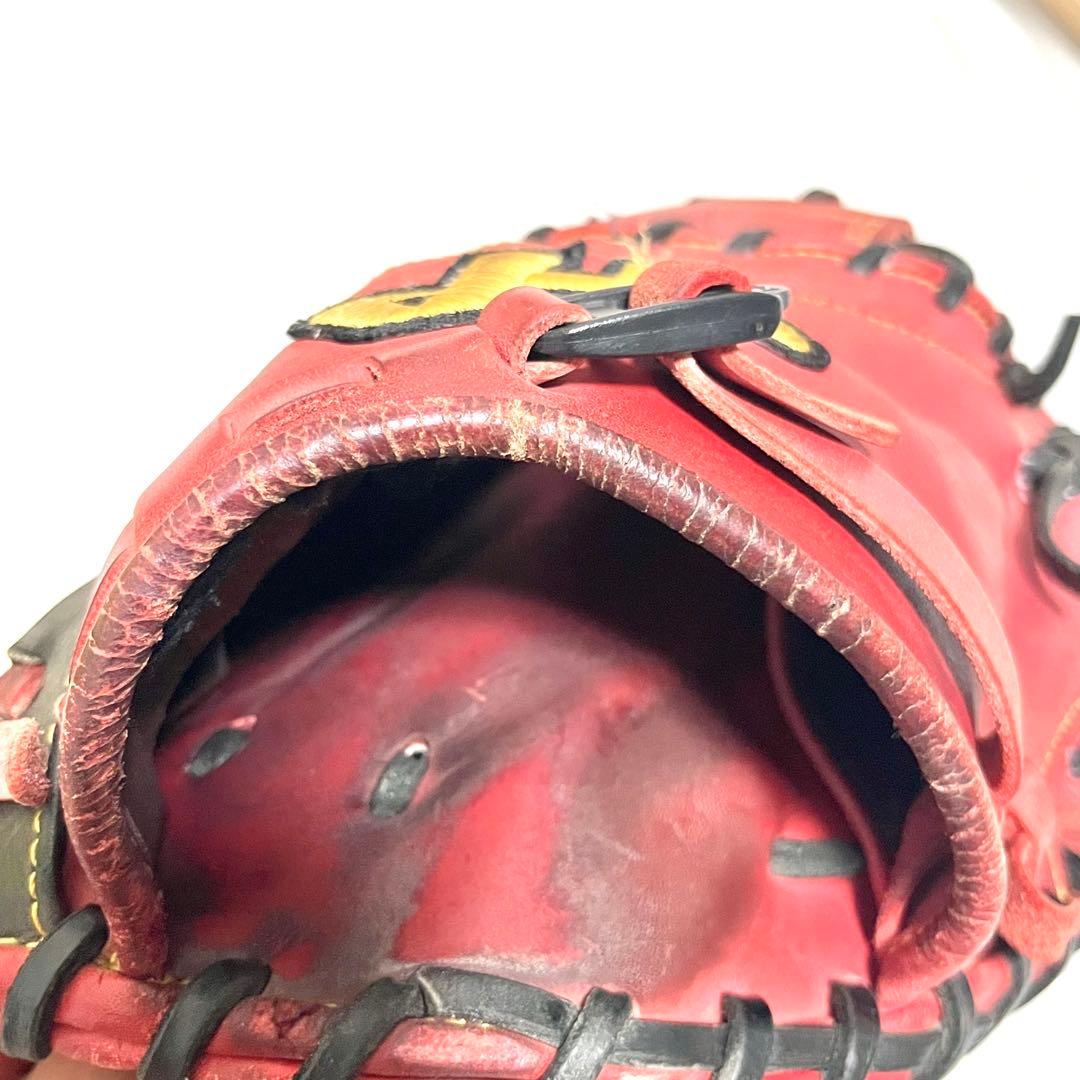 キャッチャーミット　軟式　ハタケヤマ　赤　黒　グローブ　グラブ　相川モデル