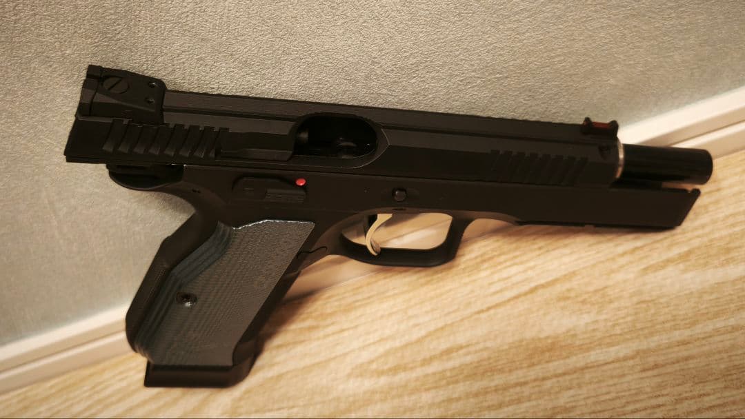 Carbon8 CZ SHADOW2 co2ガスガン