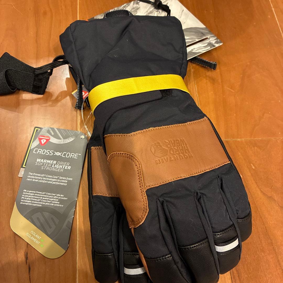 新品マウンテンハードウェア プリマロフト ゴアテックスグローブ S