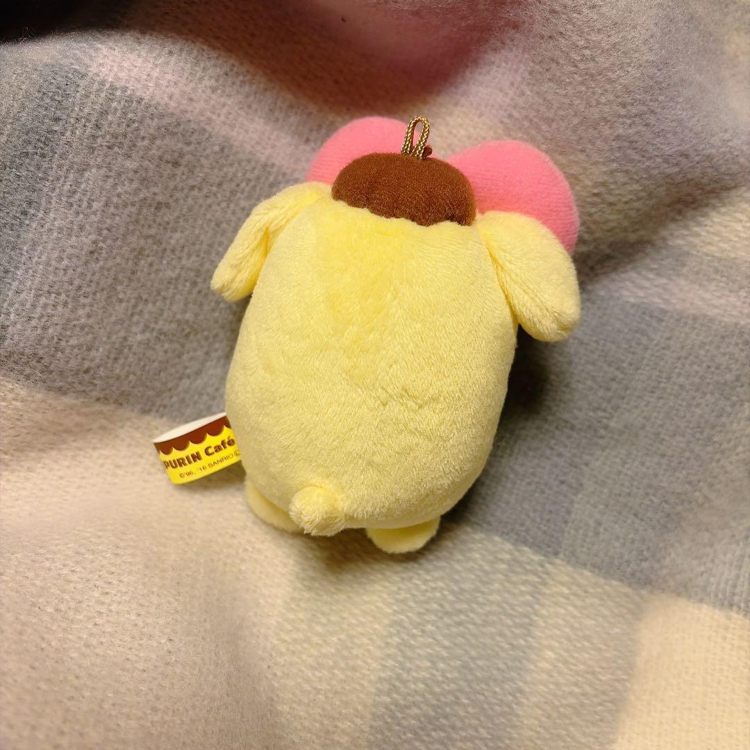 ポムポムプリンカフェ　マスコット　ハッピーデイ