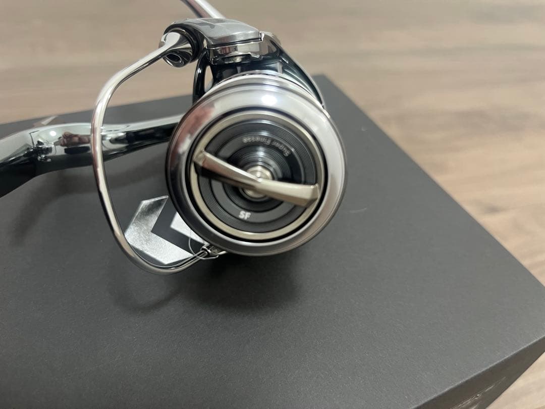 22 イグジスト　Daiwa EXIST SF2000SS-P