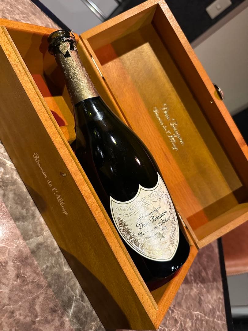 シャンパン空き箱