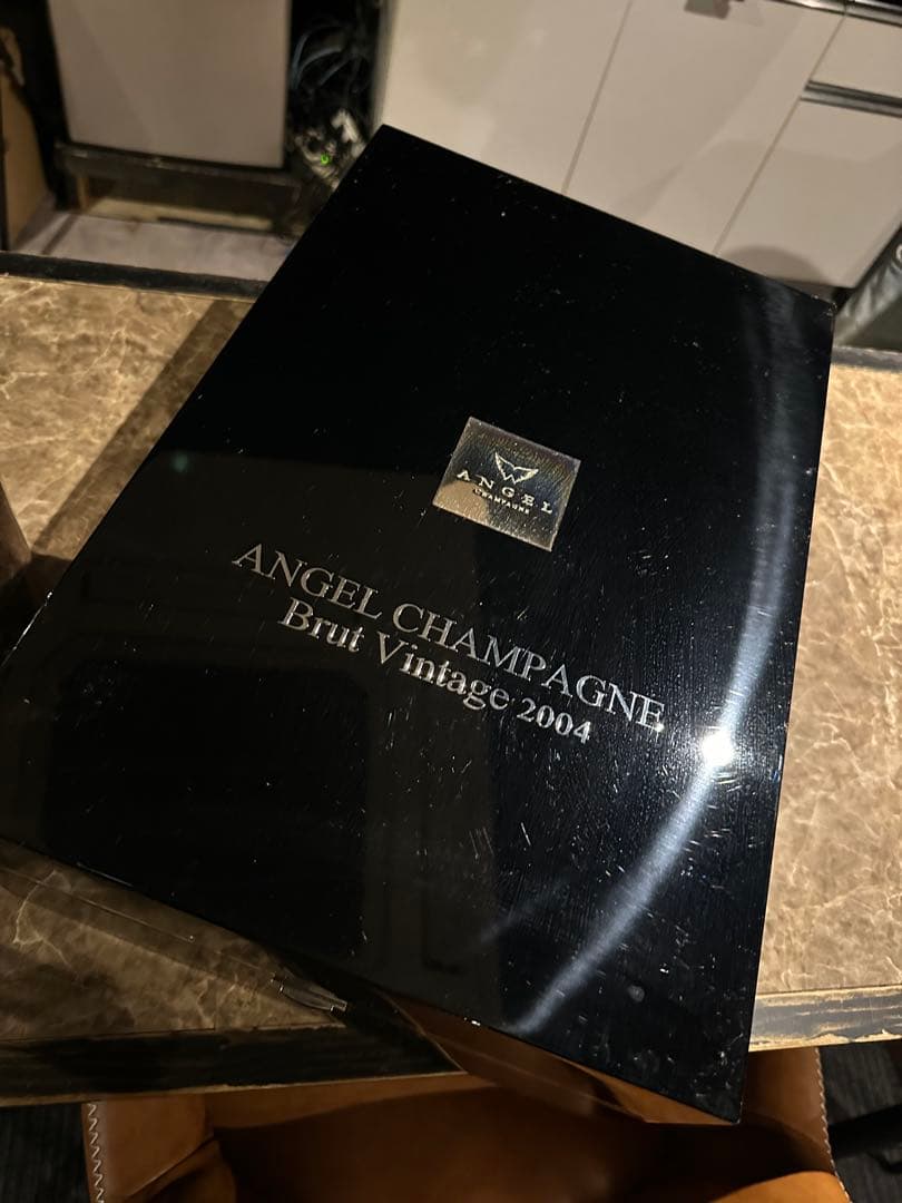 シャンパン空き箱