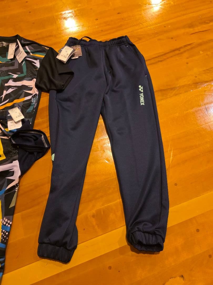 YONEX バドミントンウェア シャツ(S)とパンツ(SS)セット