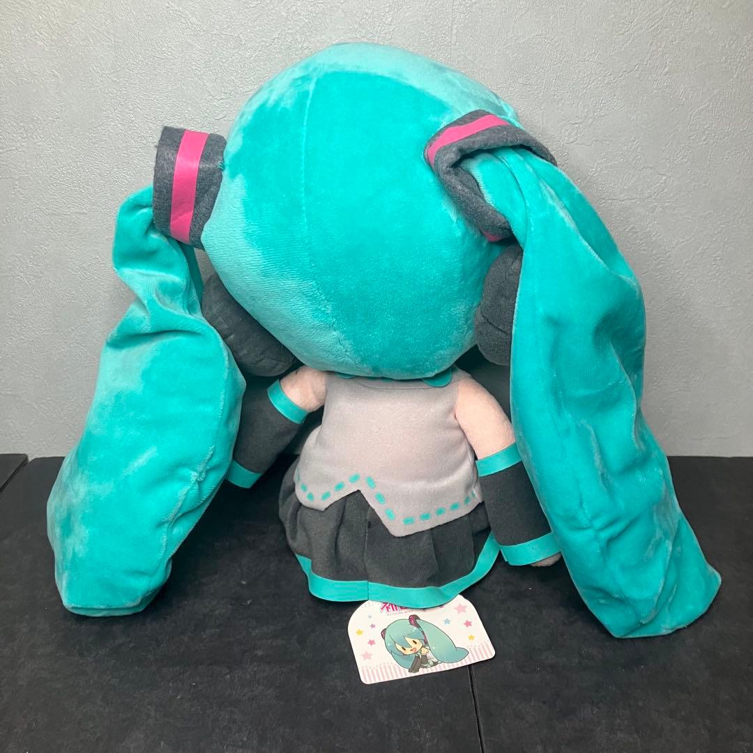初音ミク　スペシャルふわふわぬいぐるみ　高さ約30㎝ タグ付き
