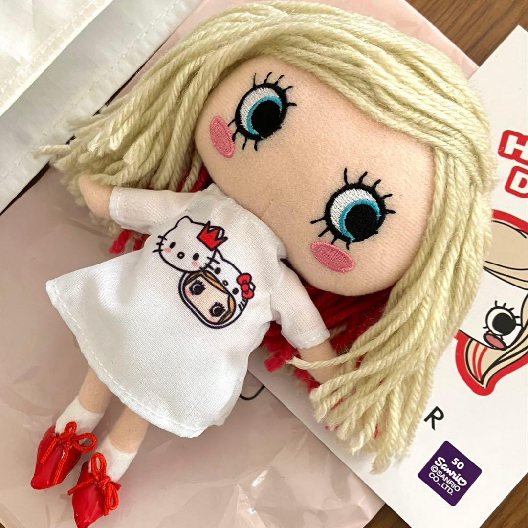値下げ‼️新品★イルメール　イーマリー　サンリオコラボ限定　キティ　ハッピードール