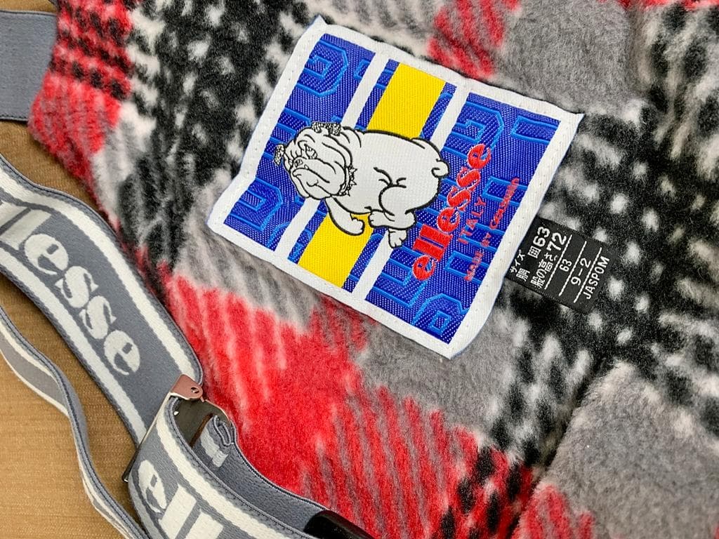 ELLESSE ITALY スノーボード&スキーウェア上下セットMサイズ 美品