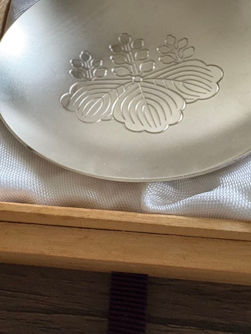 造幣局製　銀杯　盃　45.4グラム　純銀　SILVER 1000 刻印