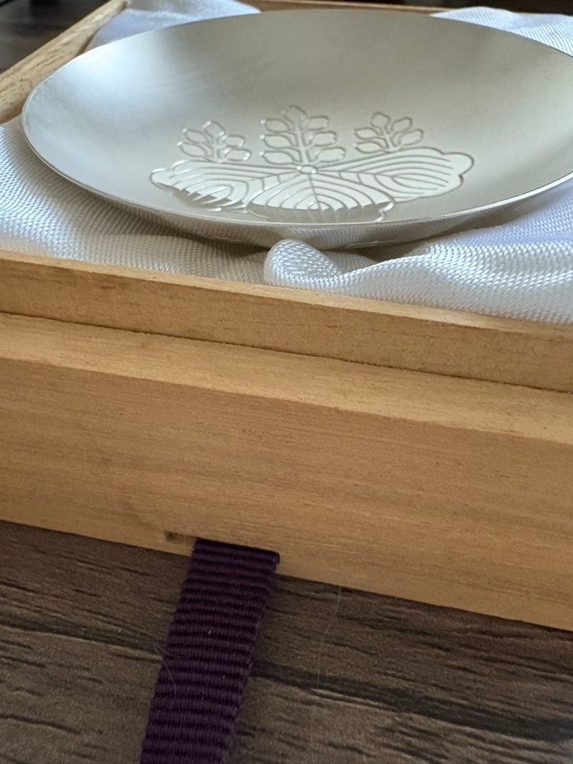 造幣局製　銀杯　盃　45.4グラム　純銀　SILVER 1000 刻印