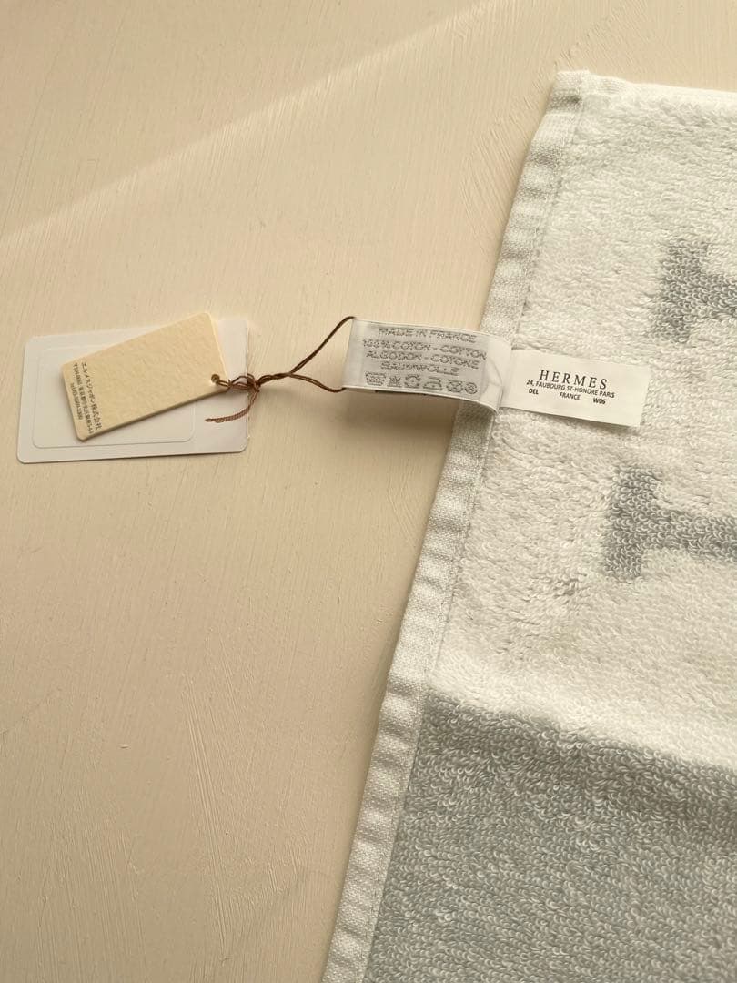 新品・タグ付】エルメス タオルハンカチ 2点セット 33×33cm 箱入り