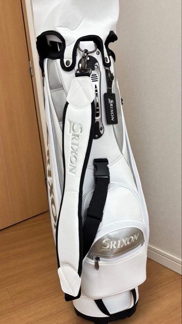 SRIXON ホワイト キャディバッグ　おまけ付き