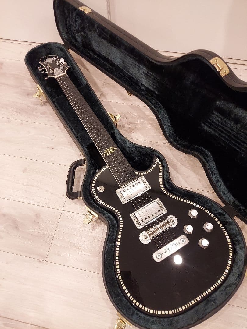 美品　zemaitis A24SU BLACK　エレキギター