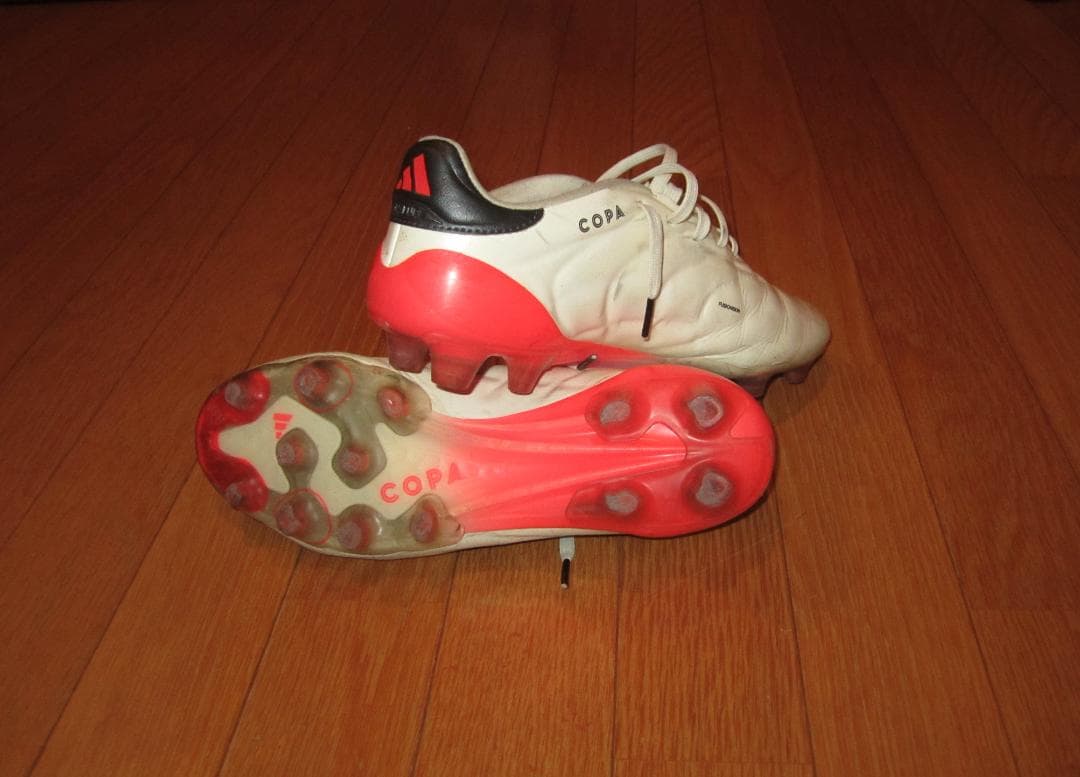 アディダスのスパイク「COPA PURE Ⅱ ELITE HG/AG」コパピュア