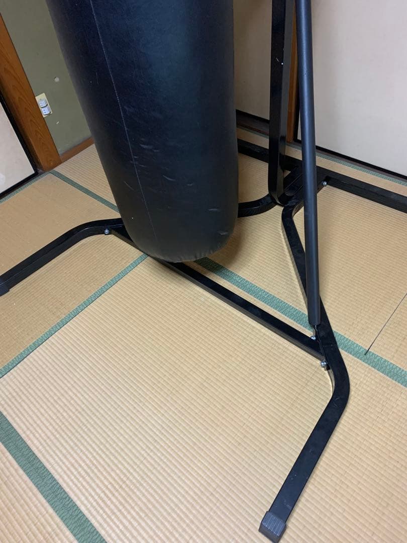 黒 サンドバッグ チェーン付き