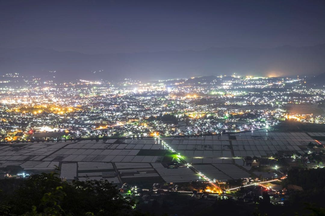 山形県米沢市最新な 大東亜戦争中前後の神社が図柄の銭 切手20枚ハガキ12枚