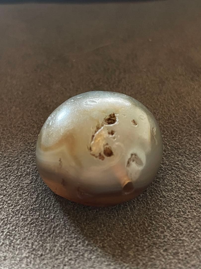 縄文期 津軽錦瑪瑙線刻垂飾珠　線刻 石肌に遺朱　出土品