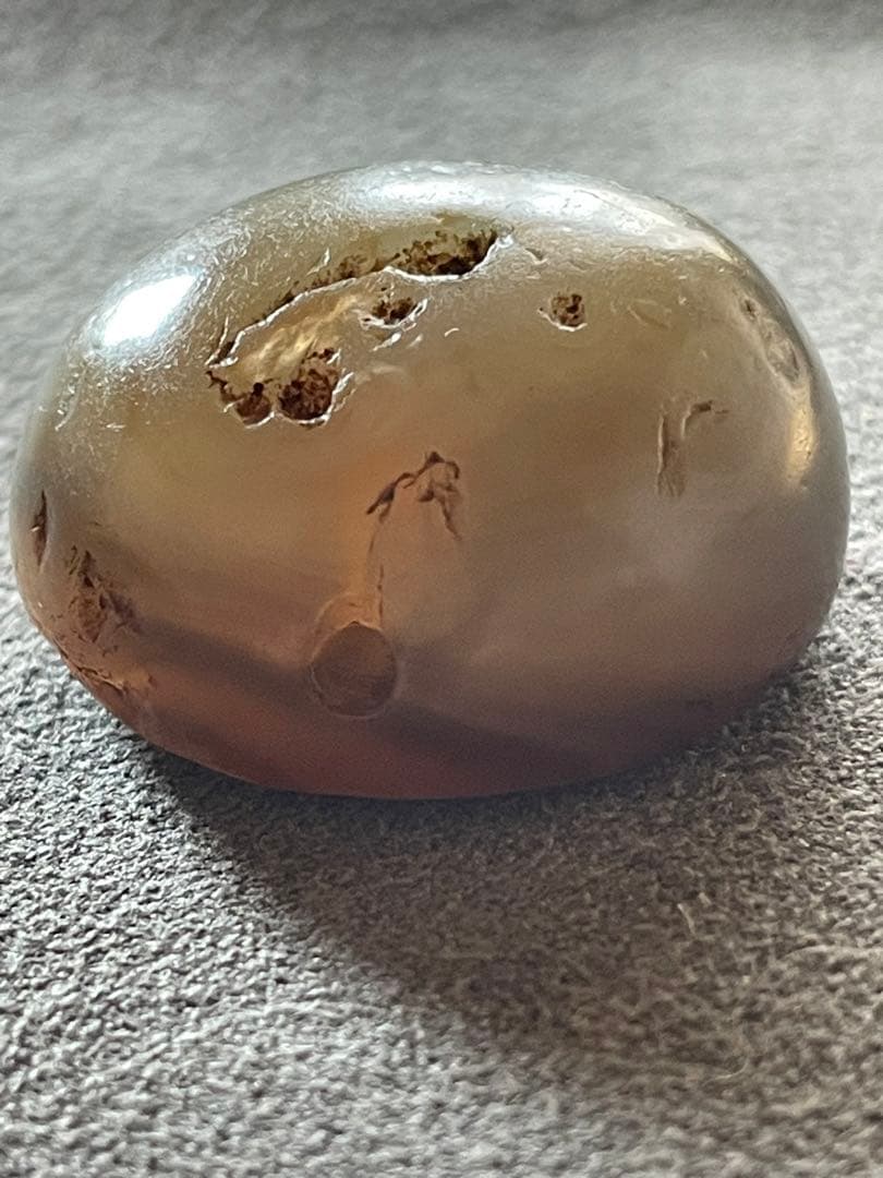 縄文期 津軽錦瑪瑙線刻垂飾珠　線刻 石肌に遺朱　出土品