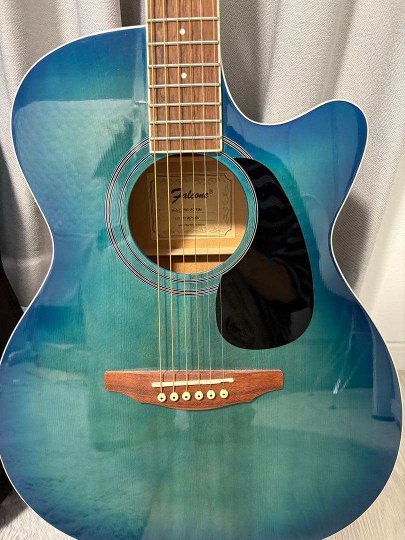アコースティックギター　ファルコン　グリーン