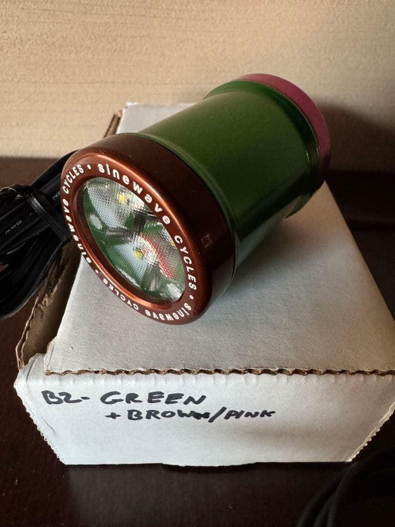 Sinewave cycles Beacon 2グリーン/ブラウン/ピンク