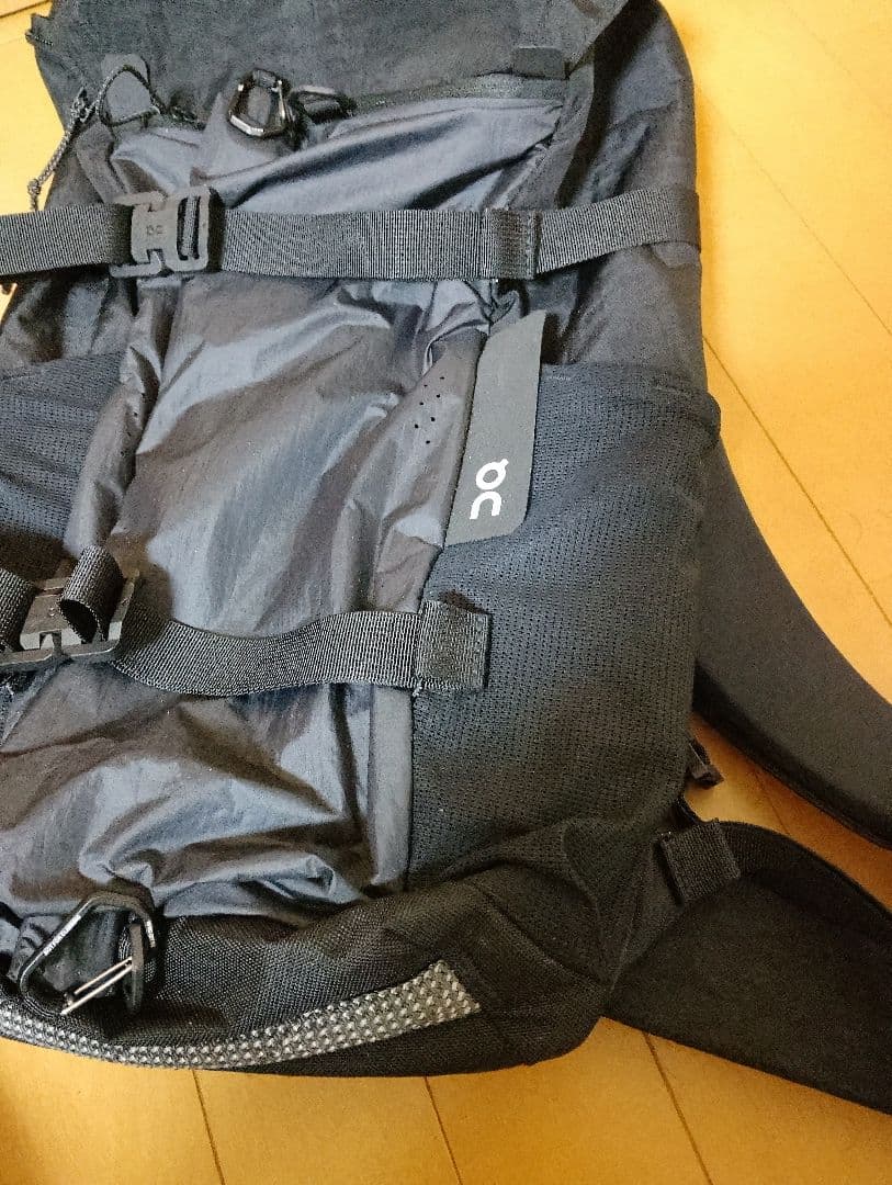On バックパック 24L 未使用カバー付