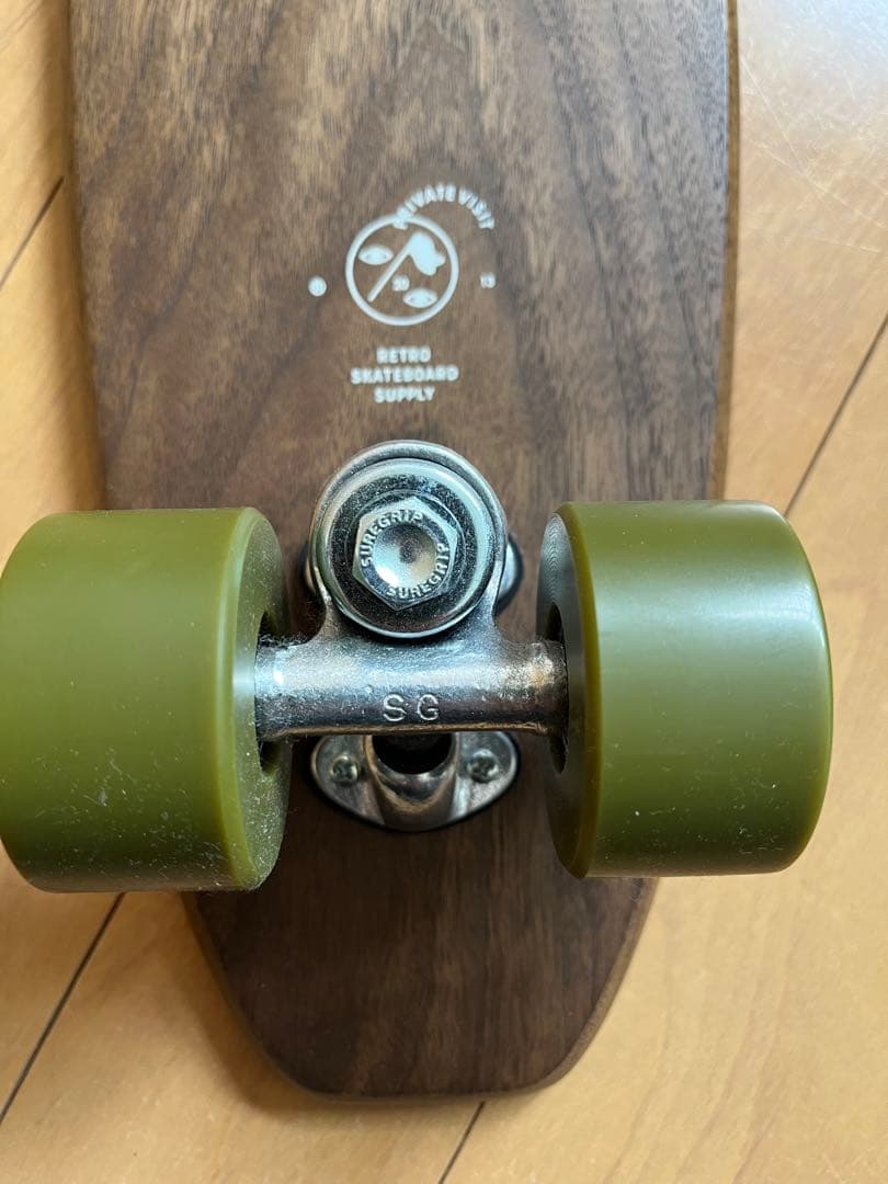 シンゴマン　PRIVATE VISIT スケートボード　※予備ウィール付き