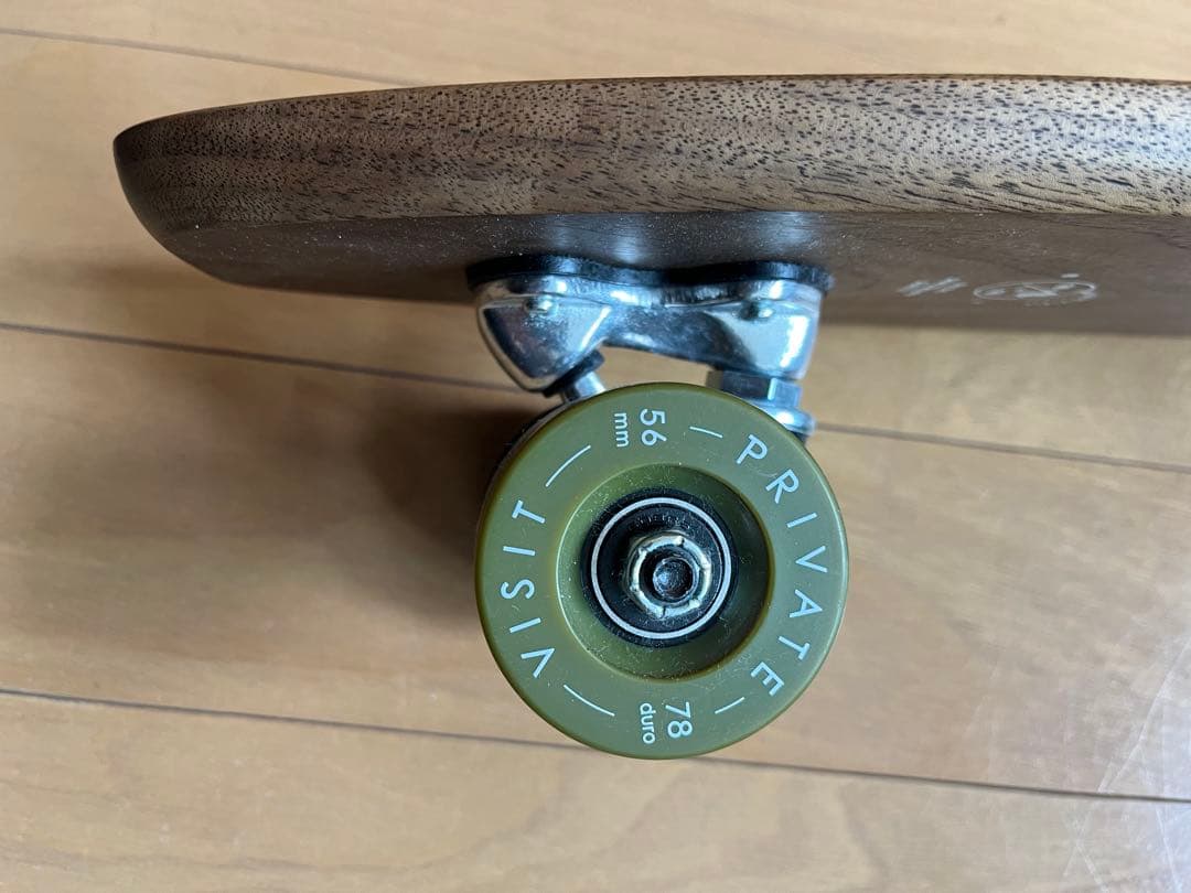 シンゴマン　PRIVATE VISIT スケートボード　※予備ウィール付き