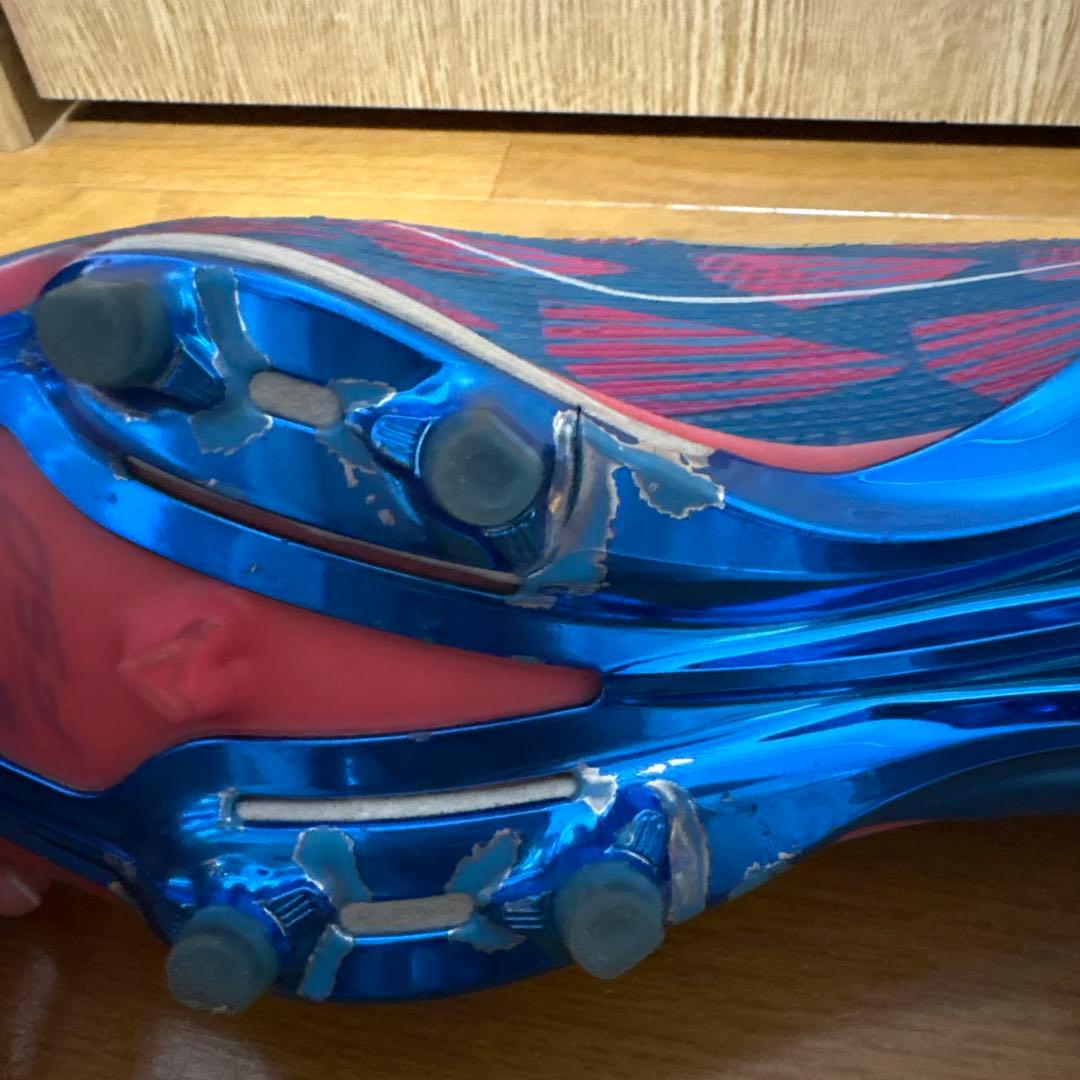 adidas F50+ ピンク/ブルー サッカーシューズ