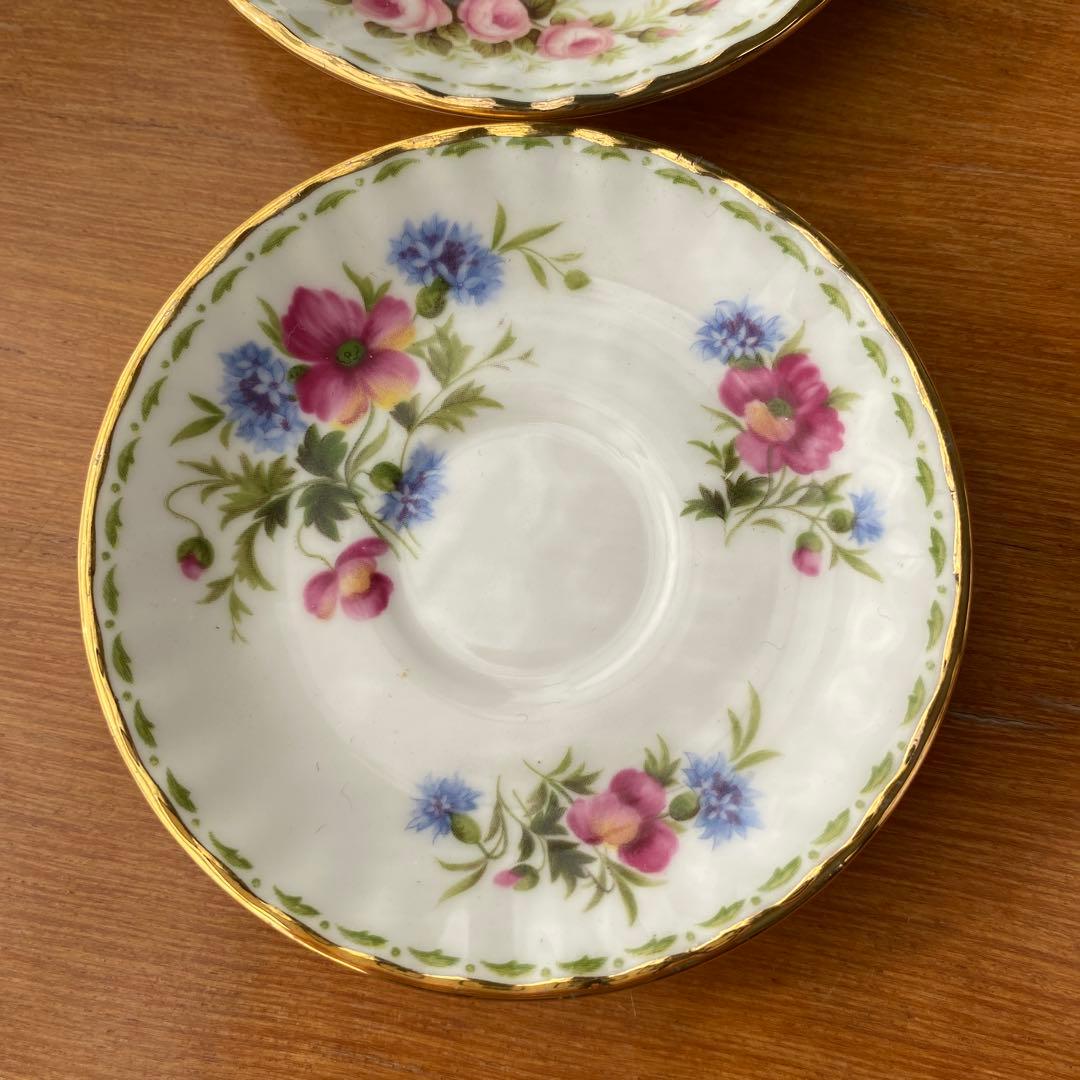 ロイヤルアルバート　フラワーオブザマンス　ミニチュア　カップ＆ソーサー