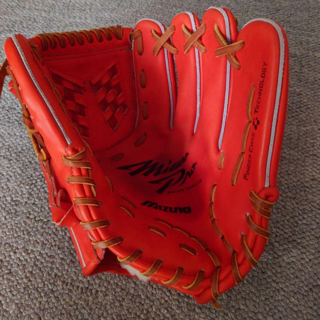 Mizuno Pro 軟式グローブ オレンジ