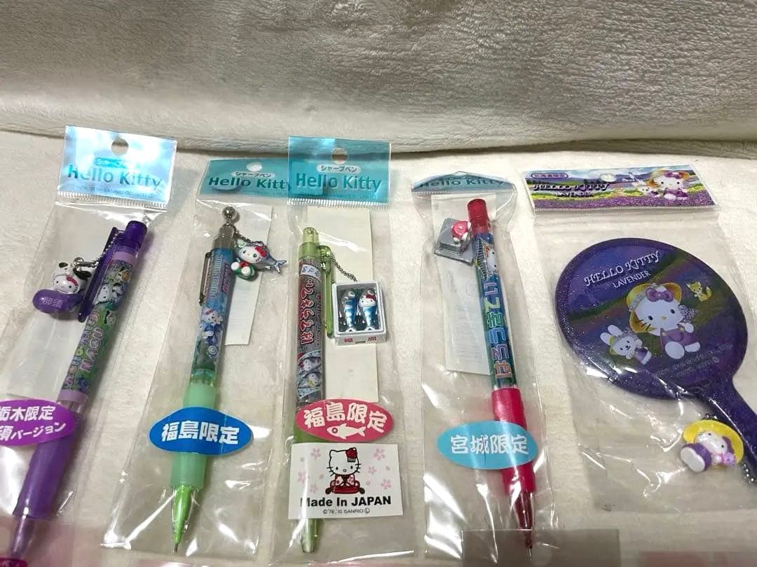 Hello Kitty ご当地　ボールペン、シャーペン、鏡セット