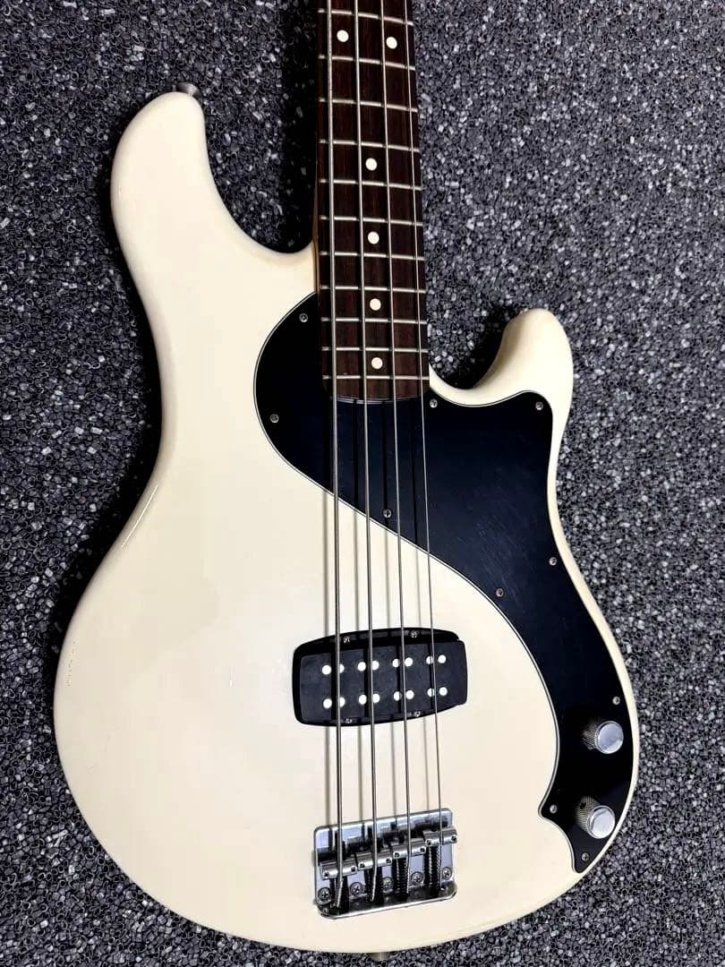 ★美品希少fender Dimension™ Bass 引越し期限迄の出品！