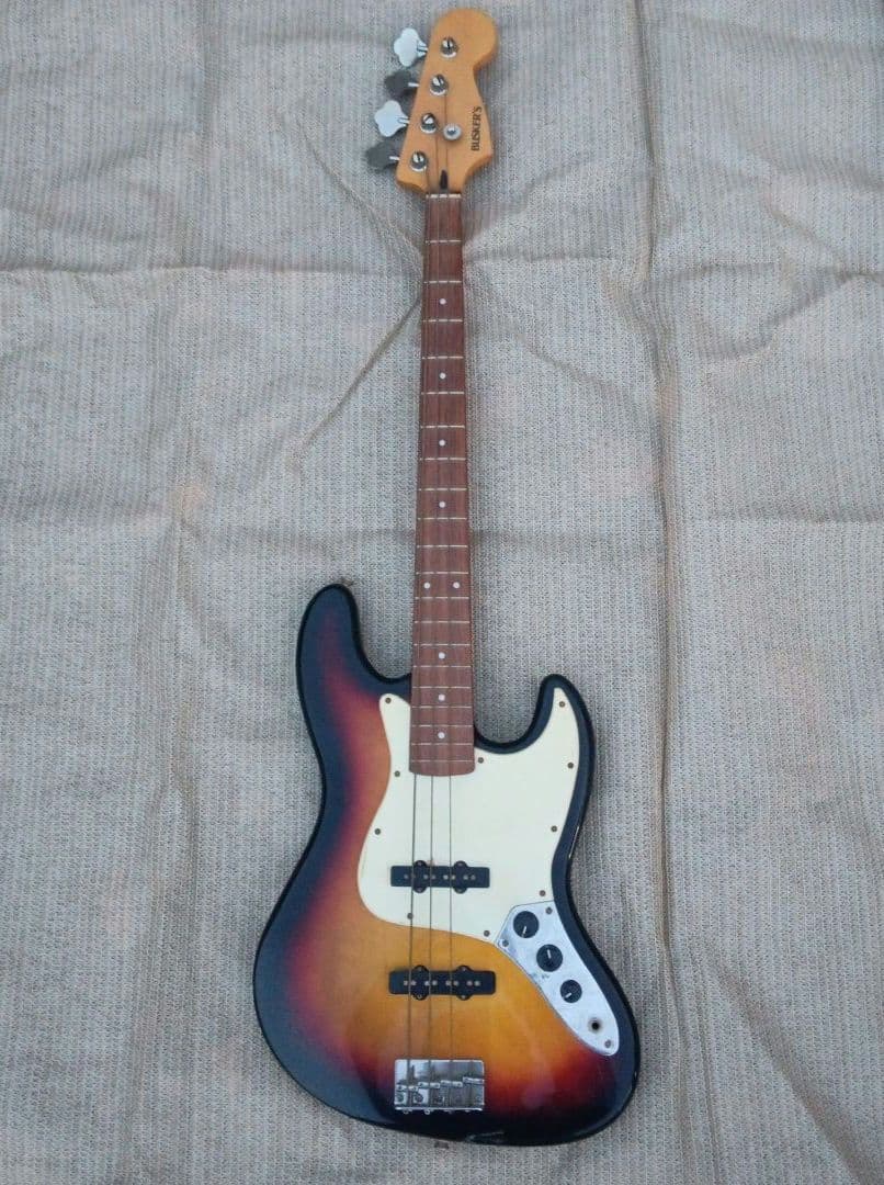 BUSKER'S エレキベース サンバースト