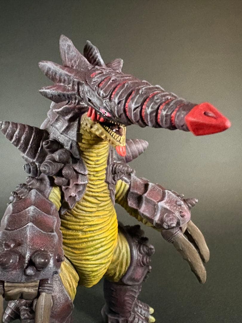 ウルトラ怪獣　グライムＡ　ソフビ リペイント