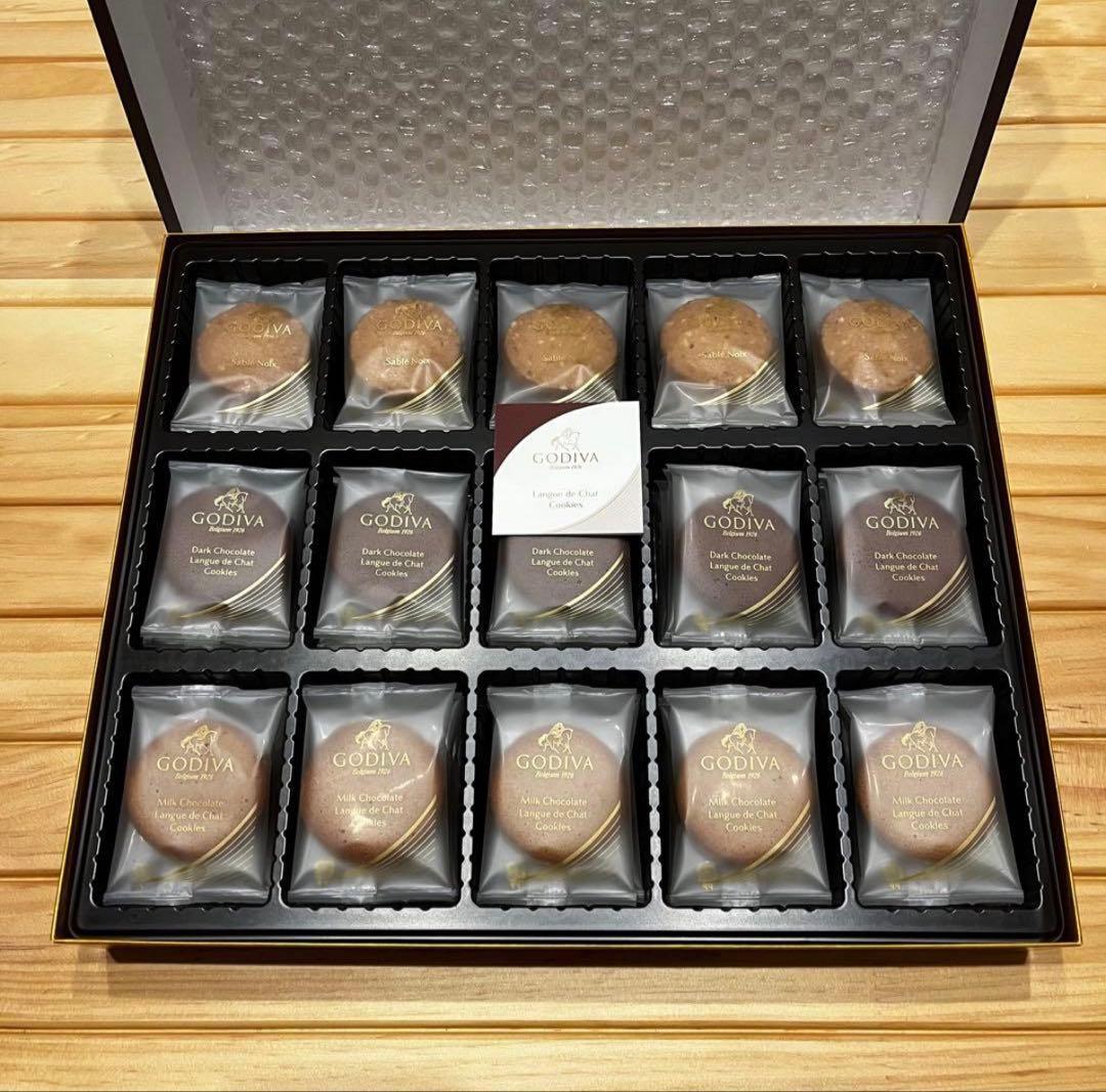 GODIVA ゴディバ ラングドシャクッキーアソートメント 52枚入　3箱