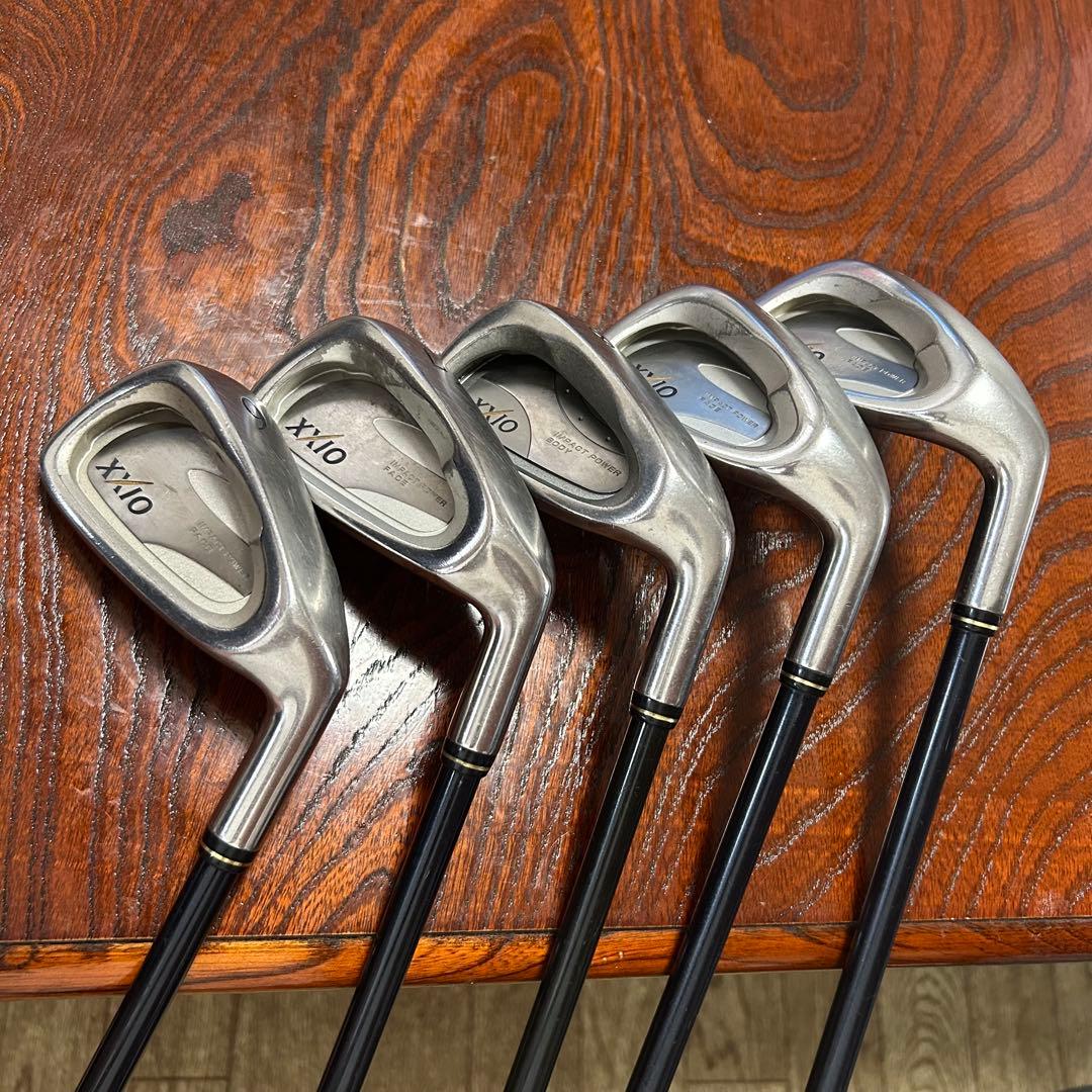 ゴルフクラブ　5本セット(ゼクシオ)