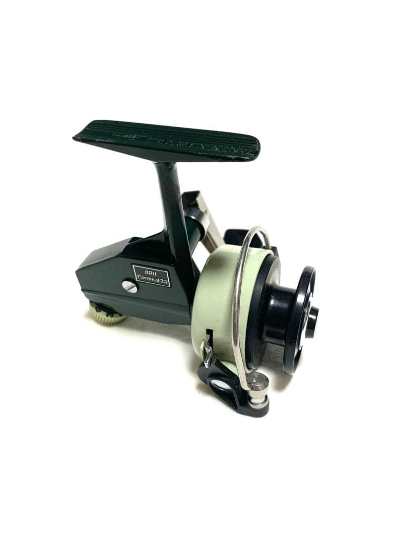 ABUカーディナル33スピニングリール