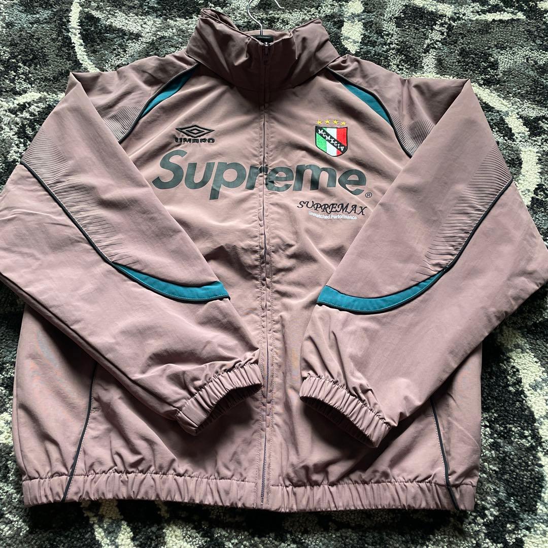 【希少】【美品】Supreme ✖︎アンブロウィンドブレーカー スニダンにも出品中