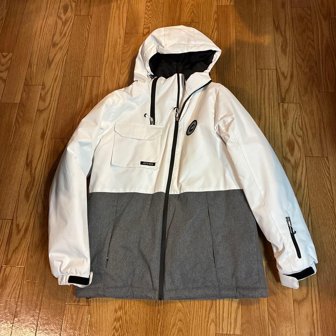 スノーボードウェアセット（ジャケット・パンツ・ゴーグル・グローブ）一回使用