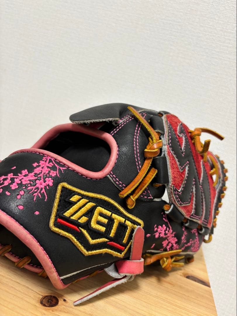 ZETTプロステイタス　ピッチャー用　軟式グローブ桜刺繍