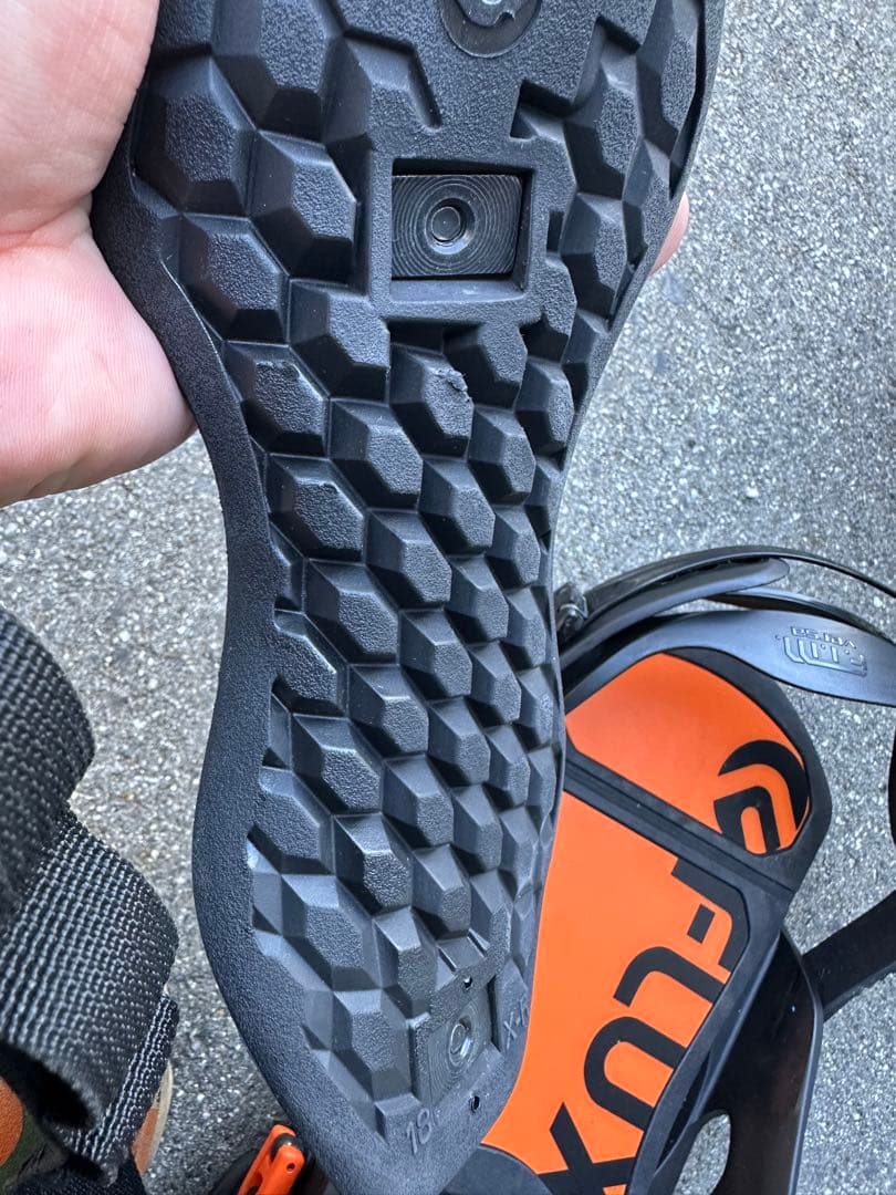 FLUX BINDINGS GT 22-23モデル メンズSサイズ