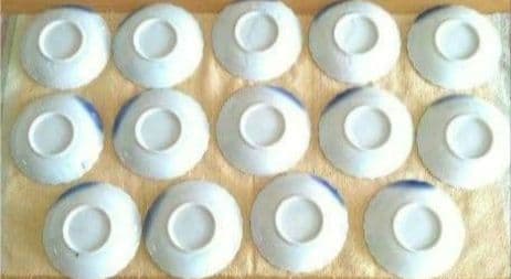 明治　大正　昭和レトロ　時代物　骨董品　伊万里　花縁取り小皿　ヤブコウジ　14枚