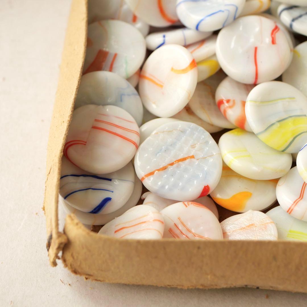 元箱入り乳白色マーブルおはじき 140枚以上 豆けり 昭和 レトロ