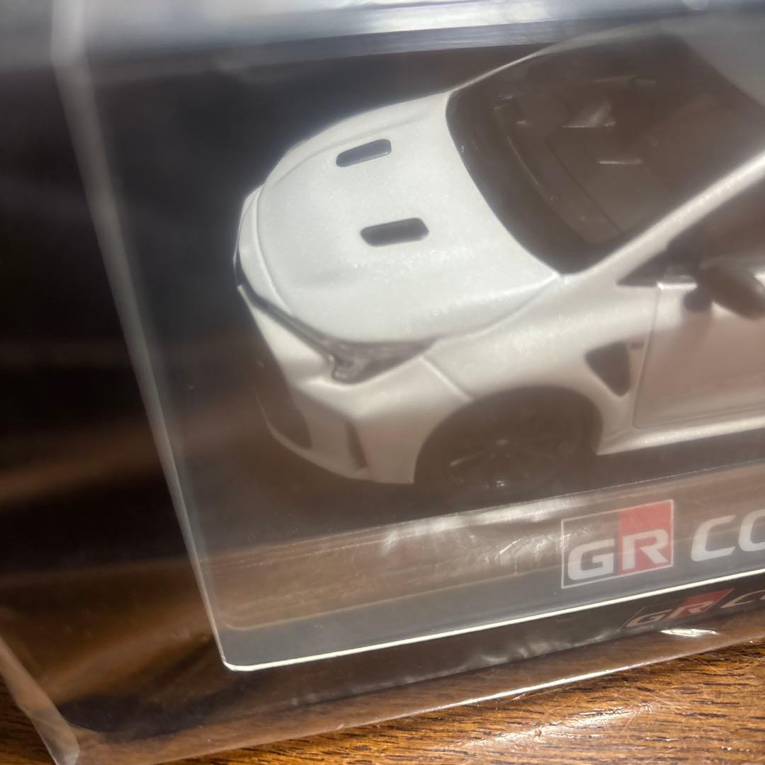新品‼️非売品 GRカローラ カラーサンプルミニカー プラチナホワイトパールマイカ