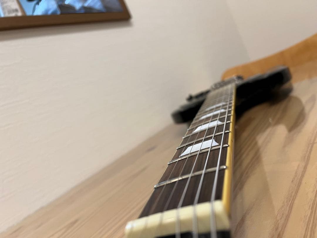 フォトジェニック SGタイプギター